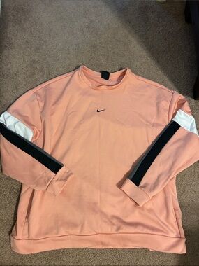 Nike Peach Crewneck with Black & White Sleeve Stripes oversized